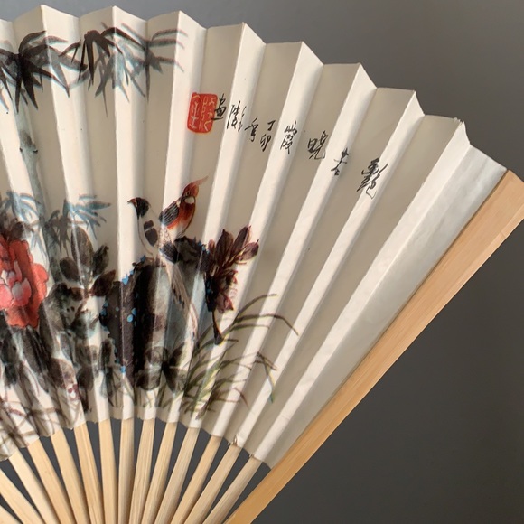 Vintage Chinese Tropical Bird Fold Out Fan - Picture 3 of 16